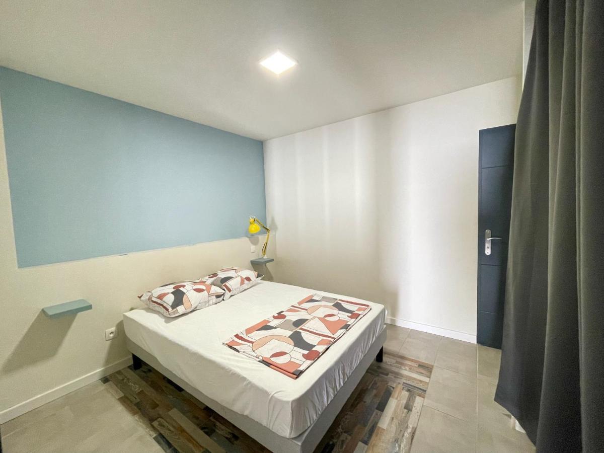 Appart Pop-Art Proche Autoroute, Plages Et Attractions, Wifi - Tv, Deco Stylee, Calme Bessan 外观 照片